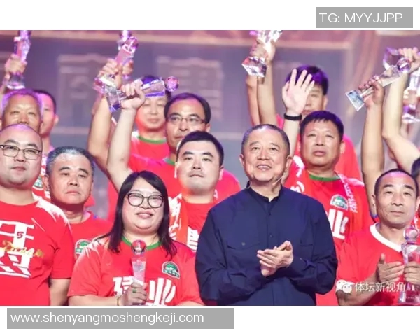 足球明星耍赖事件背后的真相揭秘引发球迷热议与讨论